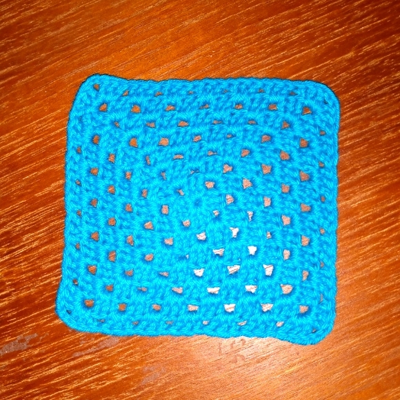 NEW Coasters Set of 4 Simplicity Turquoise Crochet HANDCRAFTED GIFT - Picture 7 of 10